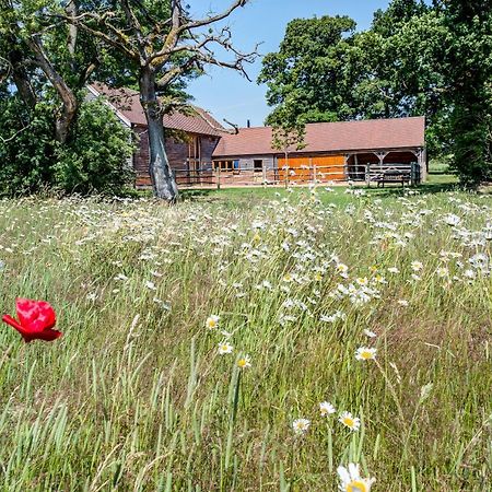 South Park Farm Barn Bed & Breakfast Andover Exterior photo