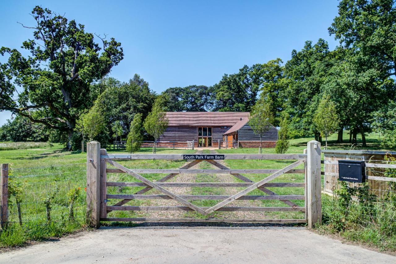 South Park Farm Barn Bed & Breakfast Andover Exterior photo